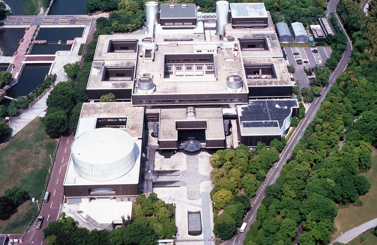 国立 民族 学 博物館