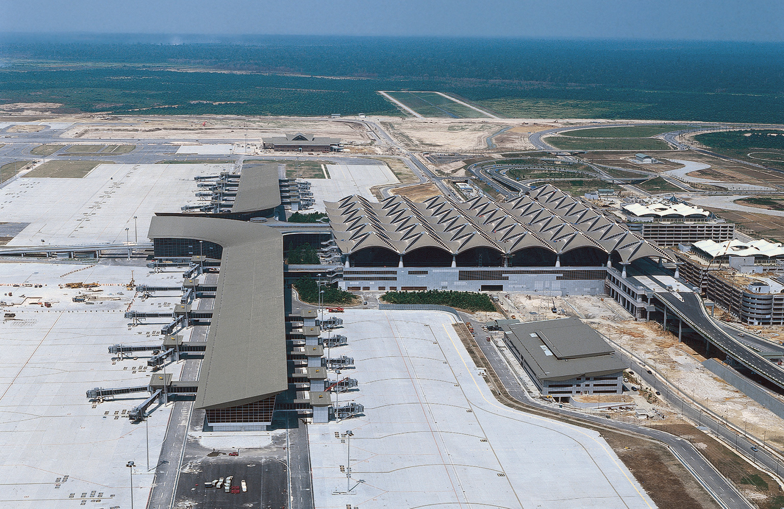 クアラ ルンプール 国際 空港