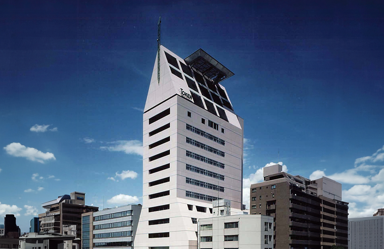 東建コーポレーション本社ビル | PROJECT | 黒川紀章 建築都市設計事務所